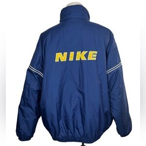 Vintage Nike Men's Navy Blue Activewear Quilted Lining Bomber Jacket